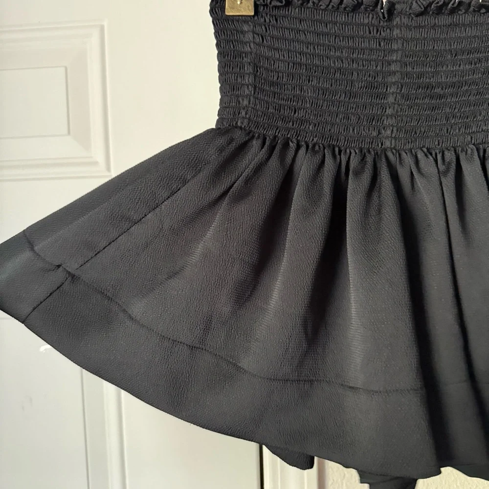 KOCH black smocked high waist pull‎ on shorts